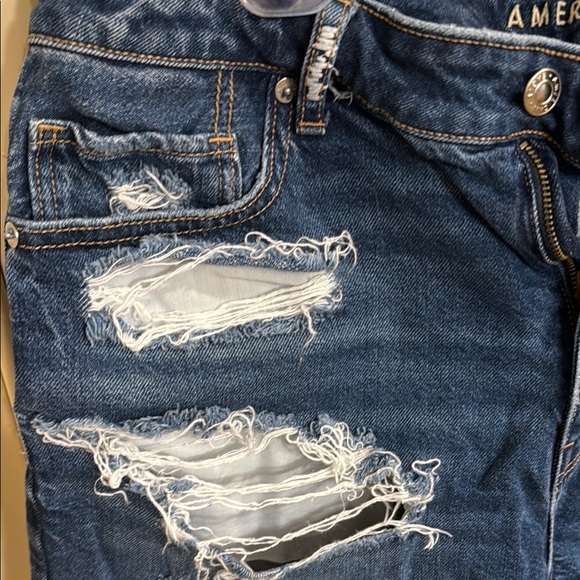 American Eagle Outfitters Women's Ripped Jean Shorts 🩳 - Picture 2 of 11